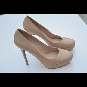 Vince Camuto platforms